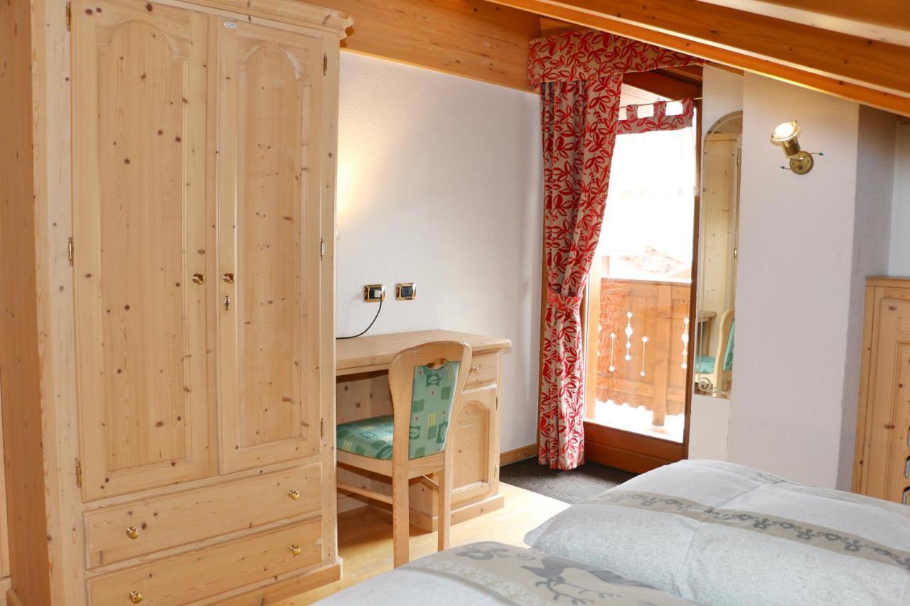 Bike&Ski Centro Apartments Livigno Buitenkant foto